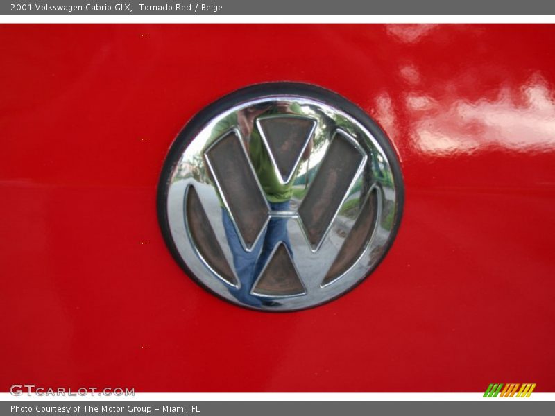 Tornado Red / Beige 2001 Volkswagen Cabrio GLX