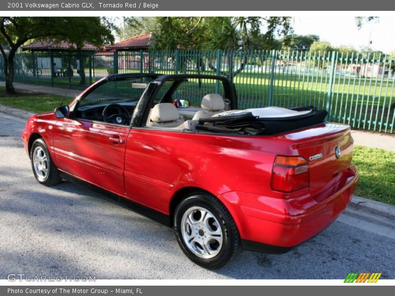 Tornado Red / Beige 2001 Volkswagen Cabrio GLX