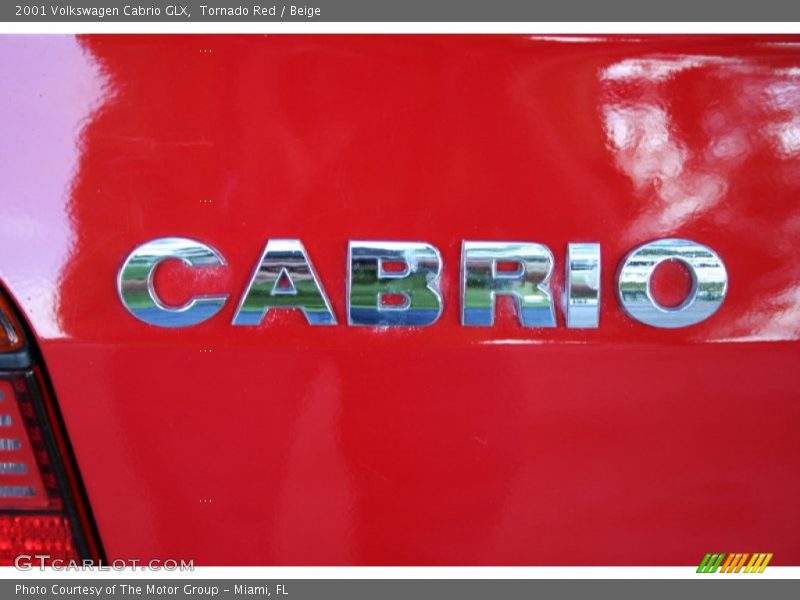 Tornado Red / Beige 2001 Volkswagen Cabrio GLX
