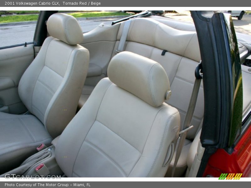 Tornado Red / Beige 2001 Volkswagen Cabrio GLX