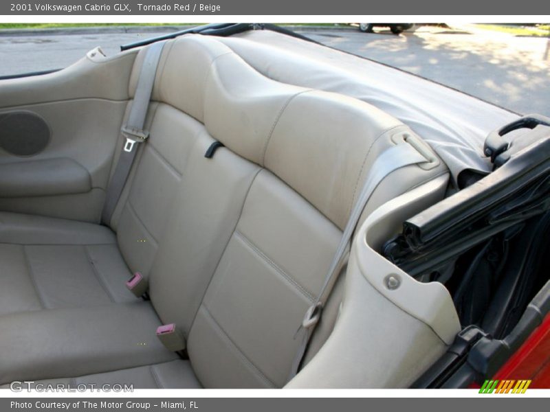 Tornado Red / Beige 2001 Volkswagen Cabrio GLX