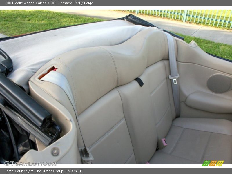 Tornado Red / Beige 2001 Volkswagen Cabrio GLX
