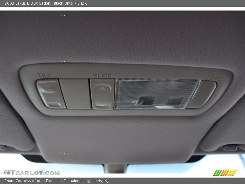 Black Onyx / Black 2003 Lexus IS 300 Sedan