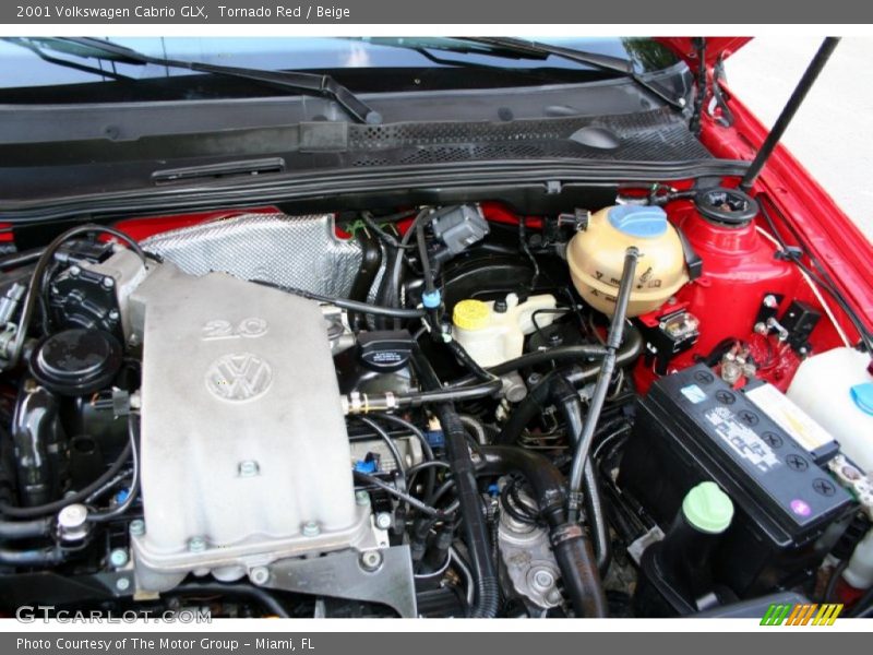 Tornado Red / Beige 2001 Volkswagen Cabrio GLX