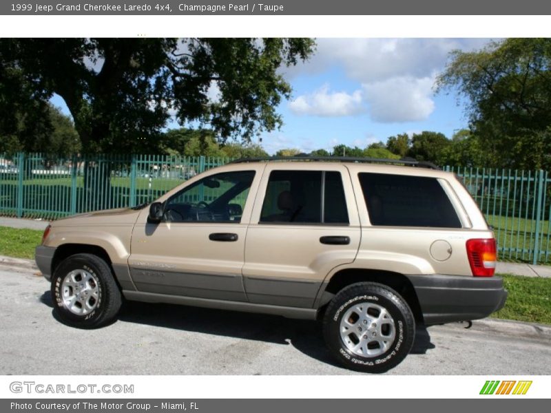 Champagne Pearl / Taupe 1999 Jeep Grand Cherokee Laredo 4x4