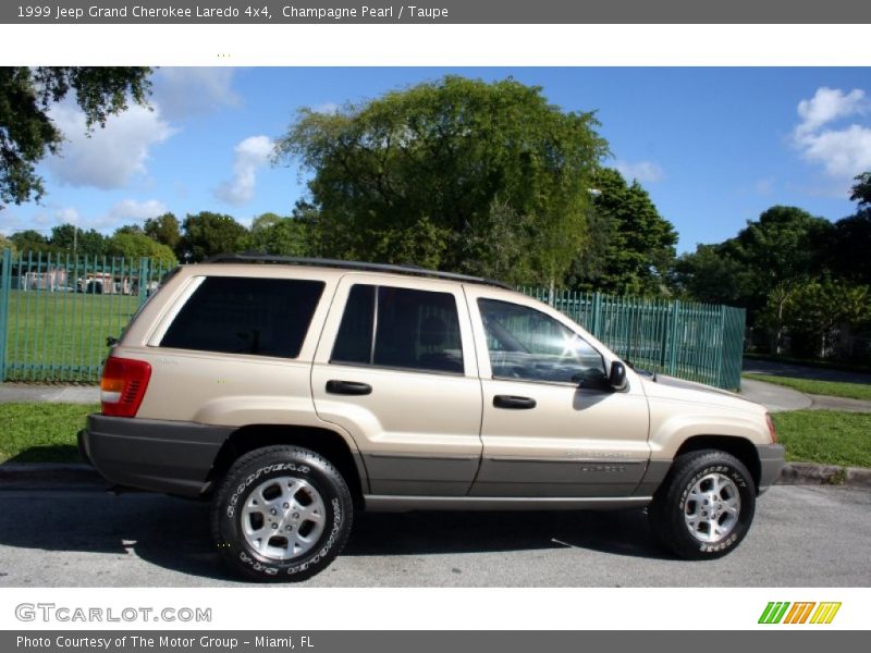 Champagne Pearl / Taupe 1999 Jeep Grand Cherokee Laredo 4x4