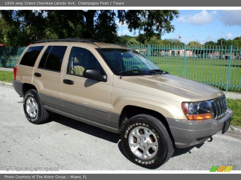 Champagne Pearl / Taupe 1999 Jeep Grand Cherokee Laredo 4x4