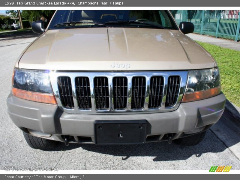 Champagne Pearl / Taupe 1999 Jeep Grand Cherokee Laredo 4x4