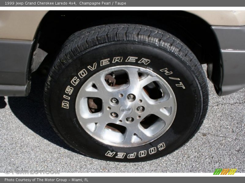 Champagne Pearl / Taupe 1999 Jeep Grand Cherokee Laredo 4x4