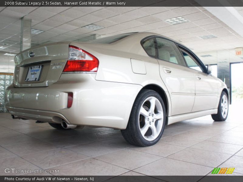 Harvest Gold Metallic / Warm Ivory 2008 Subaru Legacy 2.5i Sedan