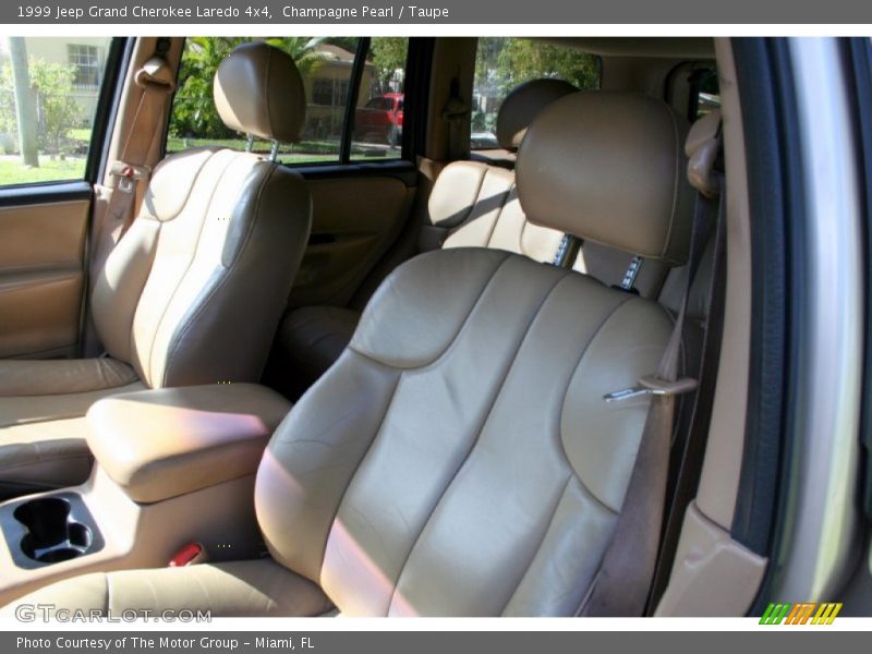 Champagne Pearl / Taupe 1999 Jeep Grand Cherokee Laredo 4x4