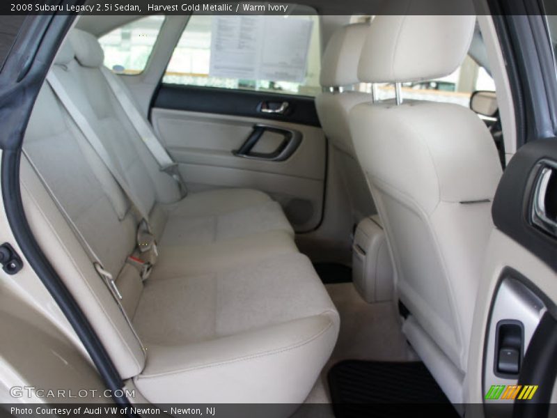 Harvest Gold Metallic / Warm Ivory 2008 Subaru Legacy 2.5i Sedan
