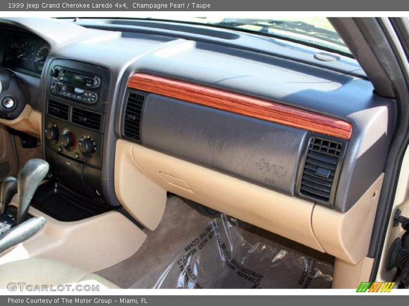 Champagne Pearl / Taupe 1999 Jeep Grand Cherokee Laredo 4x4