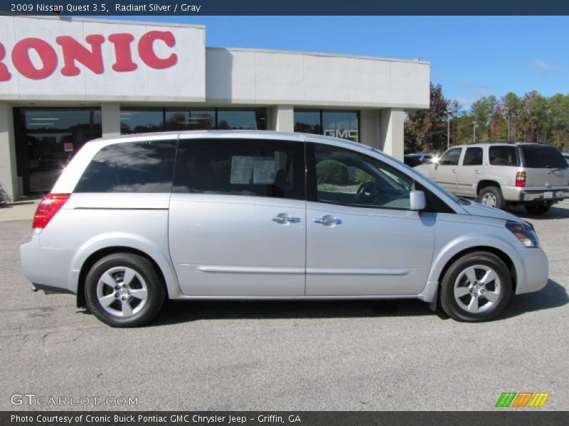 Radiant Silver / Gray 2009 Nissan Quest 3.5