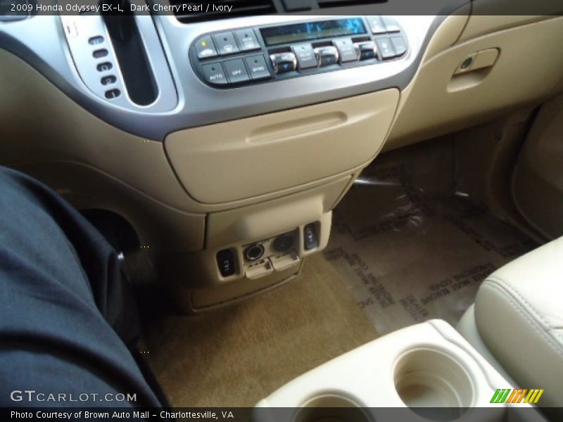 Dark Cherry Pearl / Ivory 2009 Honda Odyssey EX-L