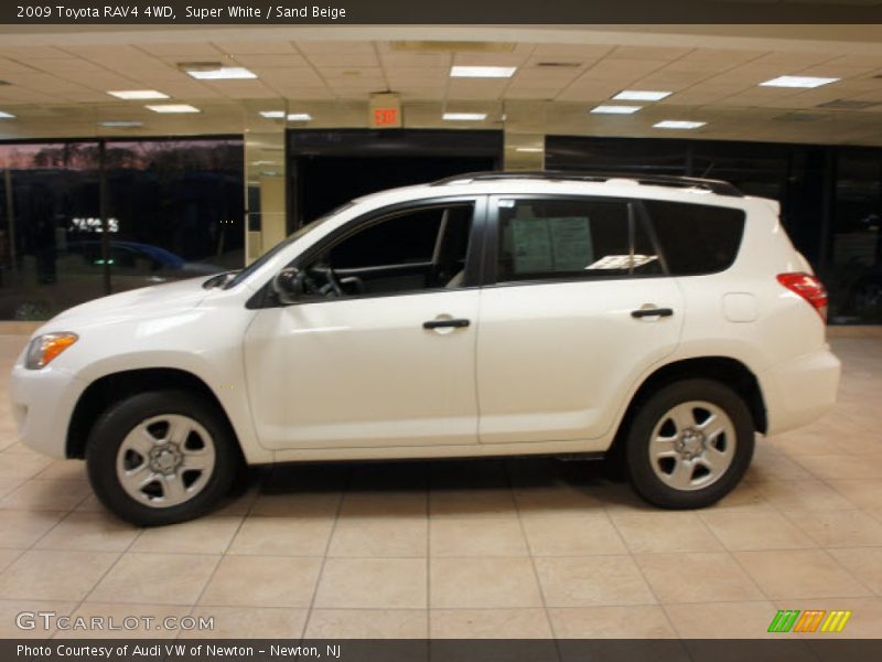Super White / Sand Beige 2009 Toyota RAV4 4WD