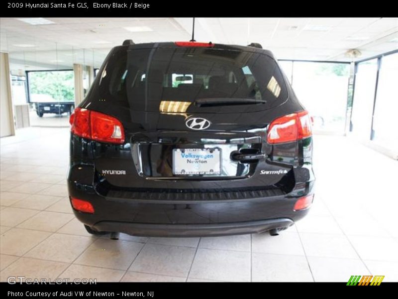 Ebony Black / Beige 2009 Hyundai Santa Fe GLS
