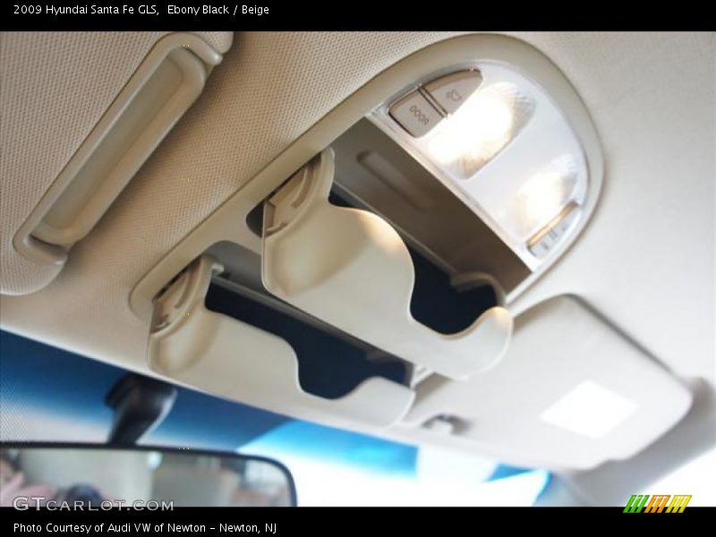 Ebony Black / Beige 2009 Hyundai Santa Fe GLS