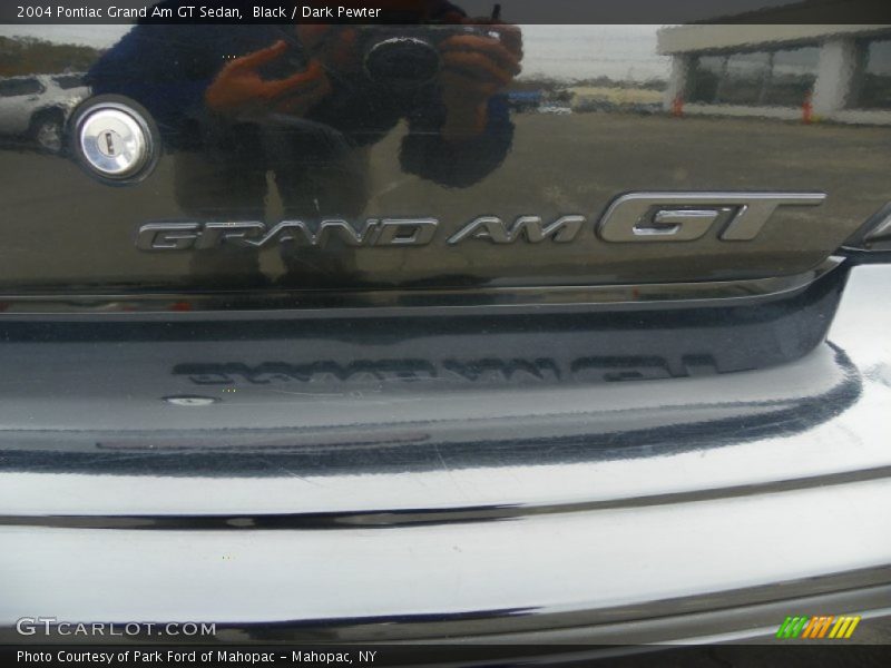 Black / Dark Pewter 2004 Pontiac Grand Am GT Sedan