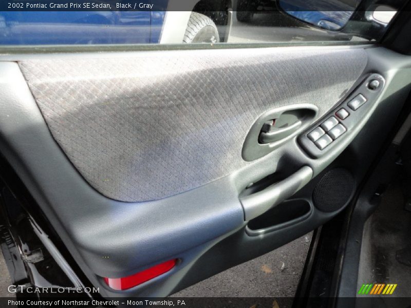 Black / Gray 2002 Pontiac Grand Prix SE Sedan