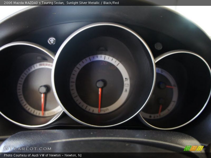  2006 MAZDA3 s Touring Sedan s Touring Sedan Gauges