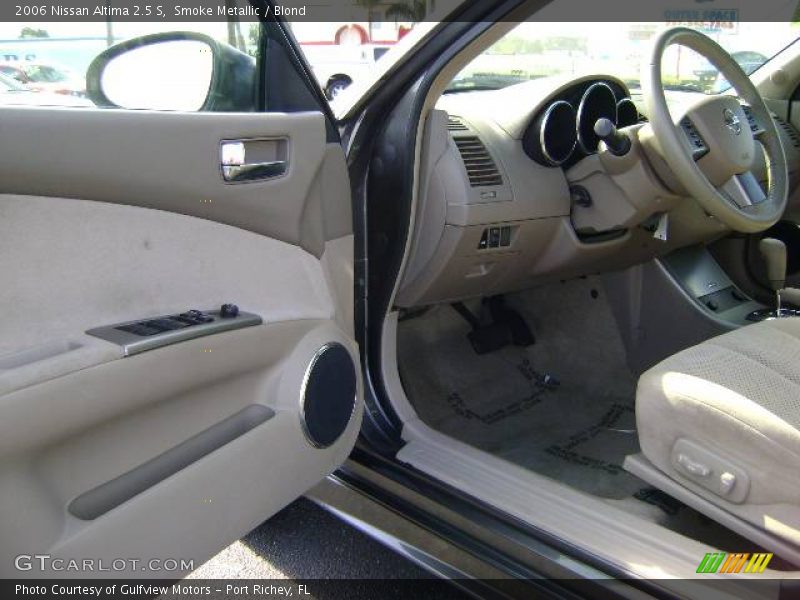 Smoke Metallic / Blond 2006 Nissan Altima 2.5 S