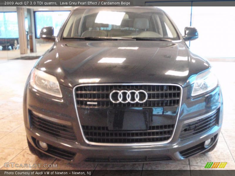 Lava Grey Pearl Effect / Cardamom Beige 2009 Audi Q7 3.0 TDI quattro