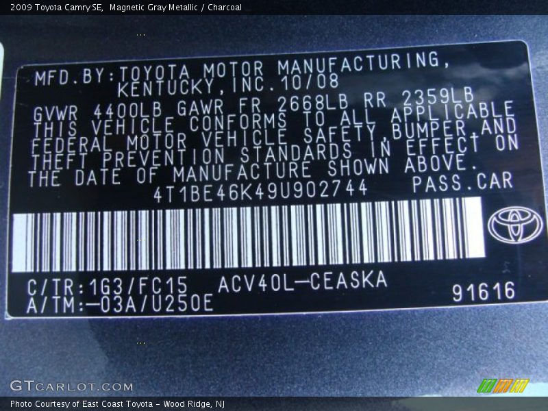 Magnetic Gray Metallic / Charcoal 2009 Toyota Camry SE