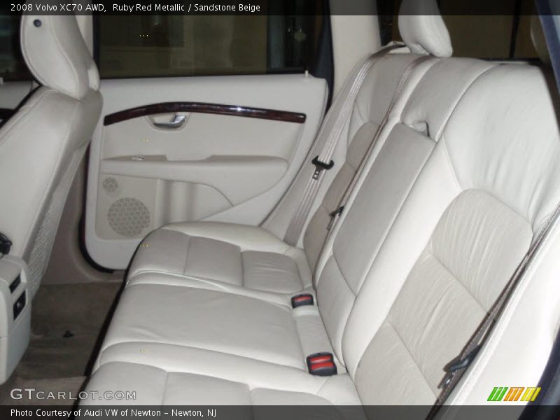 Ruby Red Metallic / Sandstone Beige 2008 Volvo XC70 AWD