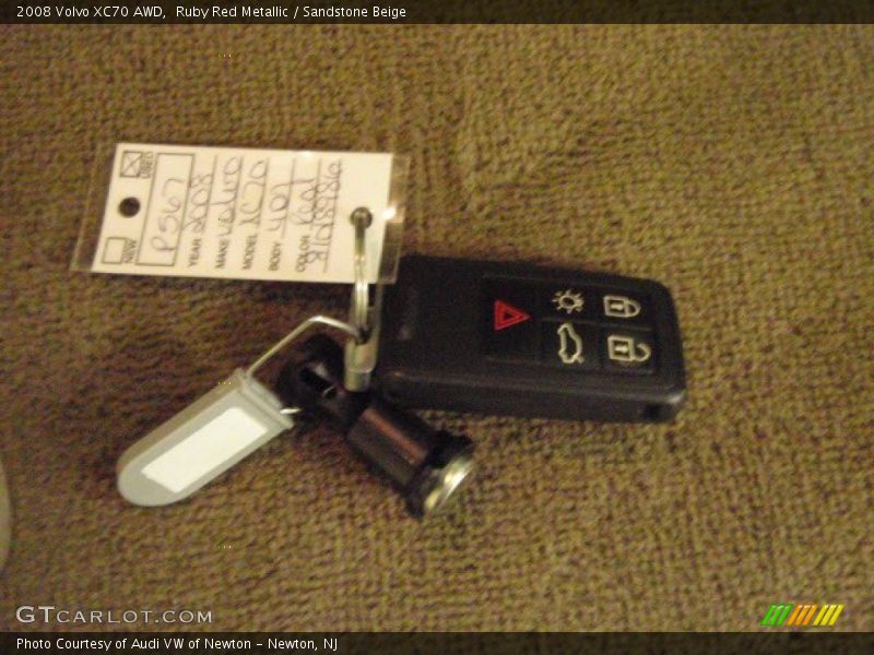 Ruby Red Metallic / Sandstone Beige 2008 Volvo XC70 AWD