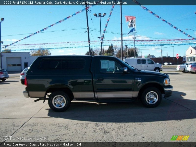 Dark Highland Green Metallic / Medium Parchment 2002 Ford F150 XLT Regular Cab