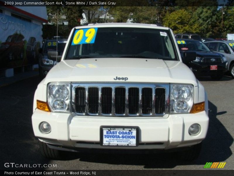 Stone White / Dark Slate Gray 2009 Jeep Commander Sport 4x4