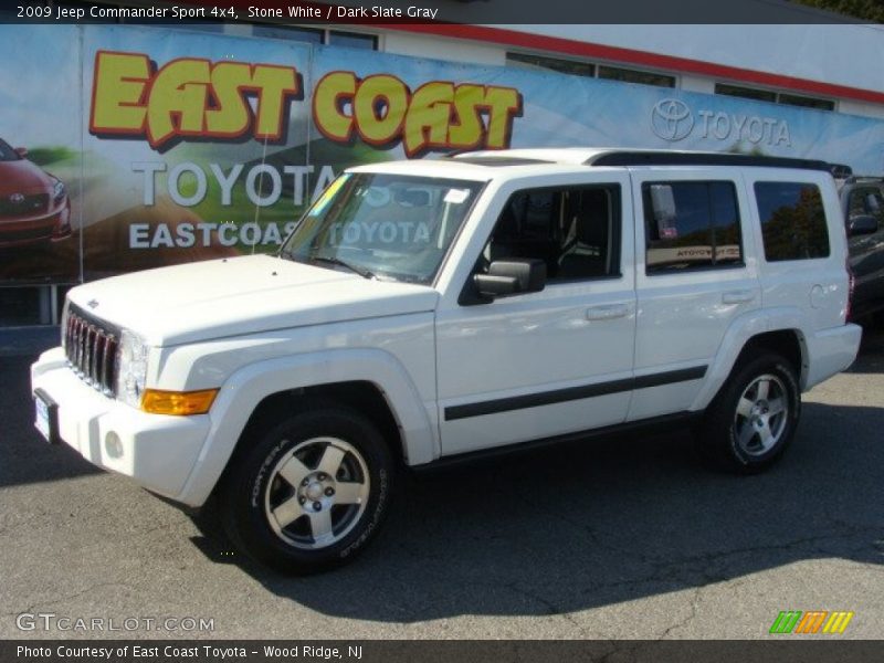 Stone White / Dark Slate Gray 2009 Jeep Commander Sport 4x4