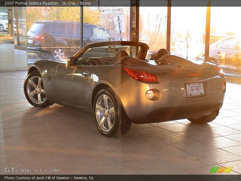 Sly Gray / Ebony 2007 Pontiac Solstice Roadster