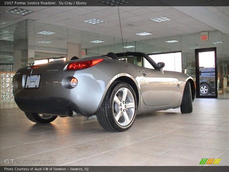 Sly Gray / Ebony 2007 Pontiac Solstice Roadster