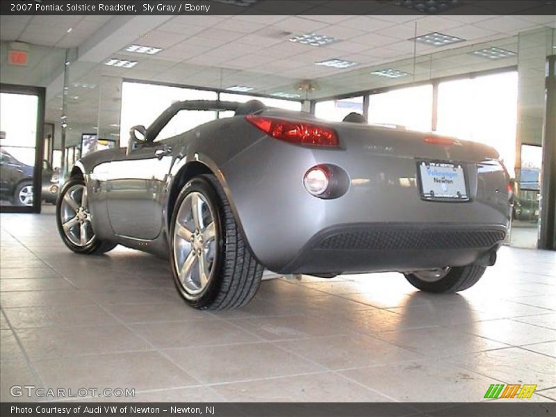 Sly Gray / Ebony 2007 Pontiac Solstice Roadster