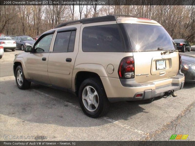 Sandstone Metallic / Light Gray 2006 Chevrolet TrailBlazer EXT LS 4x4