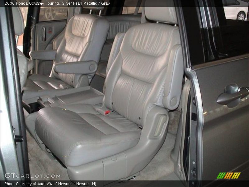 Silver Pearl Metallic / Gray 2006 Honda Odyssey Touring