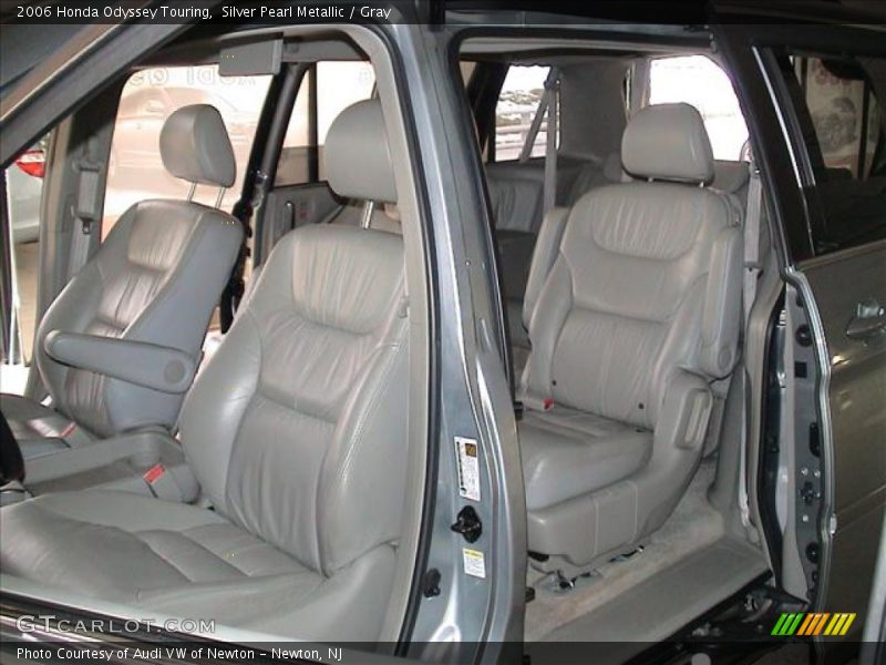 Silver Pearl Metallic / Gray 2006 Honda Odyssey Touring