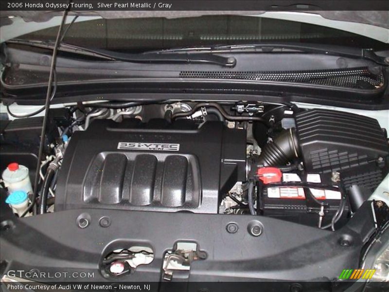 Silver Pearl Metallic / Gray 2006 Honda Odyssey Touring