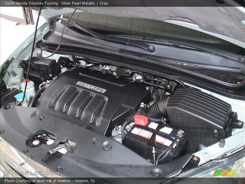 Silver Pearl Metallic / Gray 2006 Honda Odyssey Touring