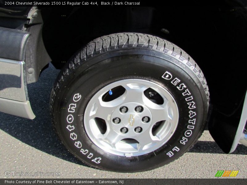 Black / Dark Charcoal 2004 Chevrolet Silverado 1500 LS Regular Cab 4x4