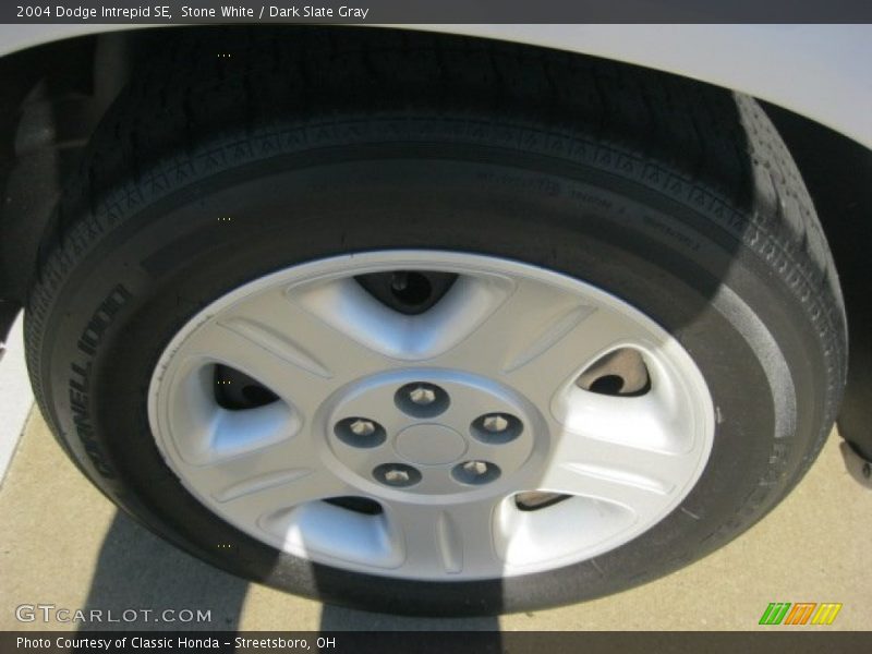 Stone White / Dark Slate Gray 2004 Dodge Intrepid SE