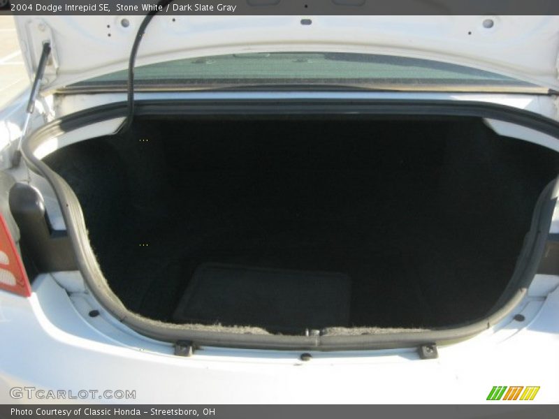 Stone White / Dark Slate Gray 2004 Dodge Intrepid SE