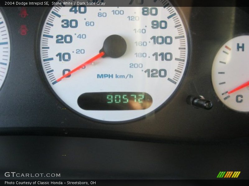 Stone White / Dark Slate Gray 2004 Dodge Intrepid SE