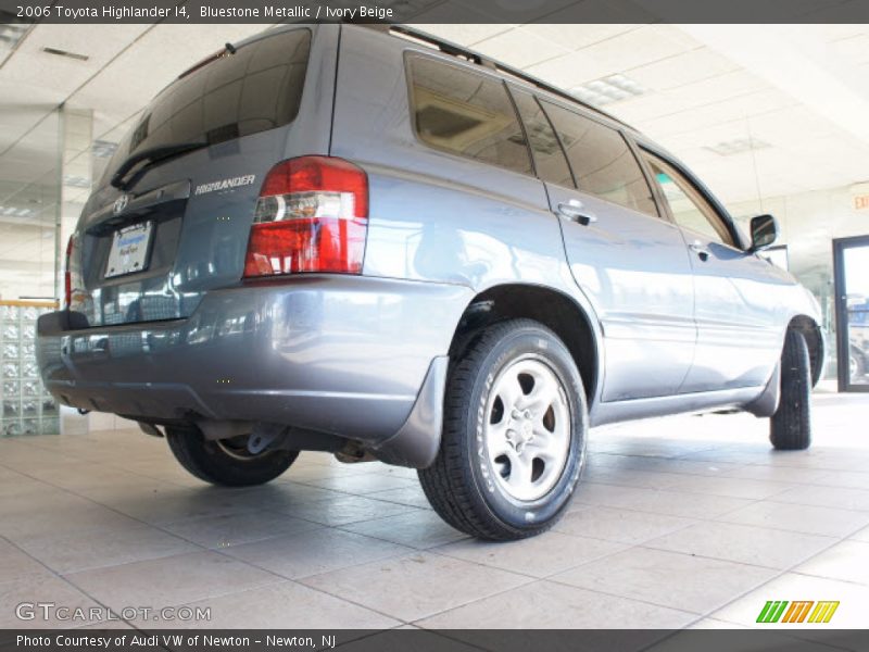 Bluestone Metallic / Ivory Beige 2006 Toyota Highlander I4