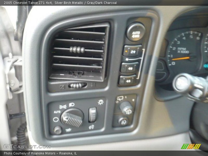 Silver Birch Metallic / Gray/Dark Charcoal 2005 Chevrolet Tahoe Z71 4x4