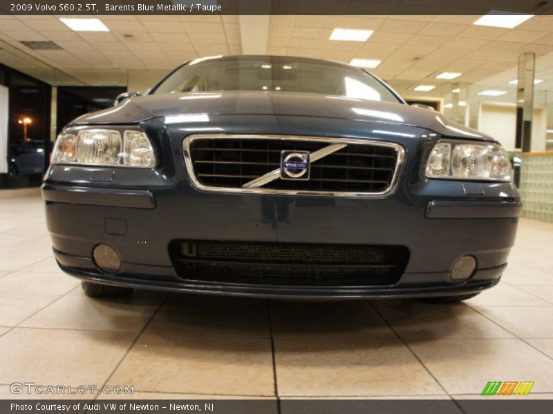 Barents Blue Metallic / Taupe 2009 Volvo S60 2.5T