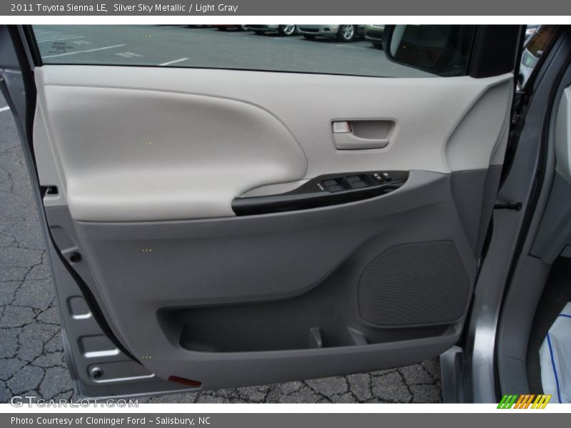 Silver Sky Metallic / Light Gray 2011 Toyota Sienna LE