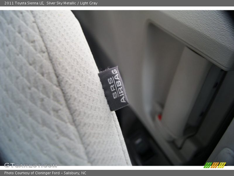 Silver Sky Metallic / Light Gray 2011 Toyota Sienna LE